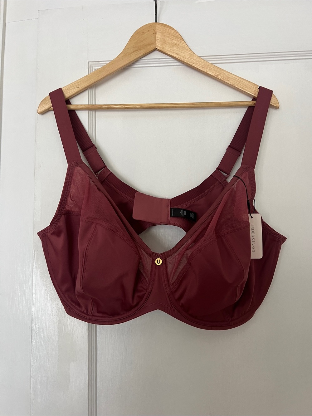 NWT - Anya Smooth FlexWire Bra in deep crimson